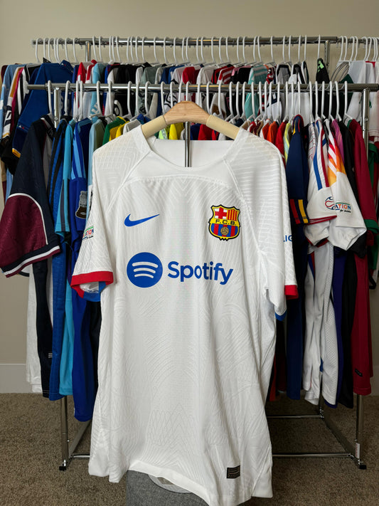 FC Barcelona 2023/2024 Away