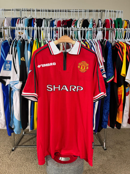 Manchester United 1999/2000 home